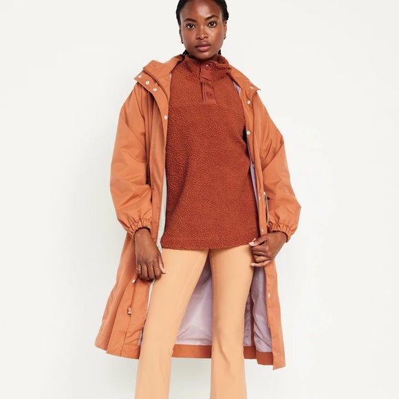 NWT OLD NAVY Step-Hem Sherpa Pullover Color: Umbria - Picture 3 of 5